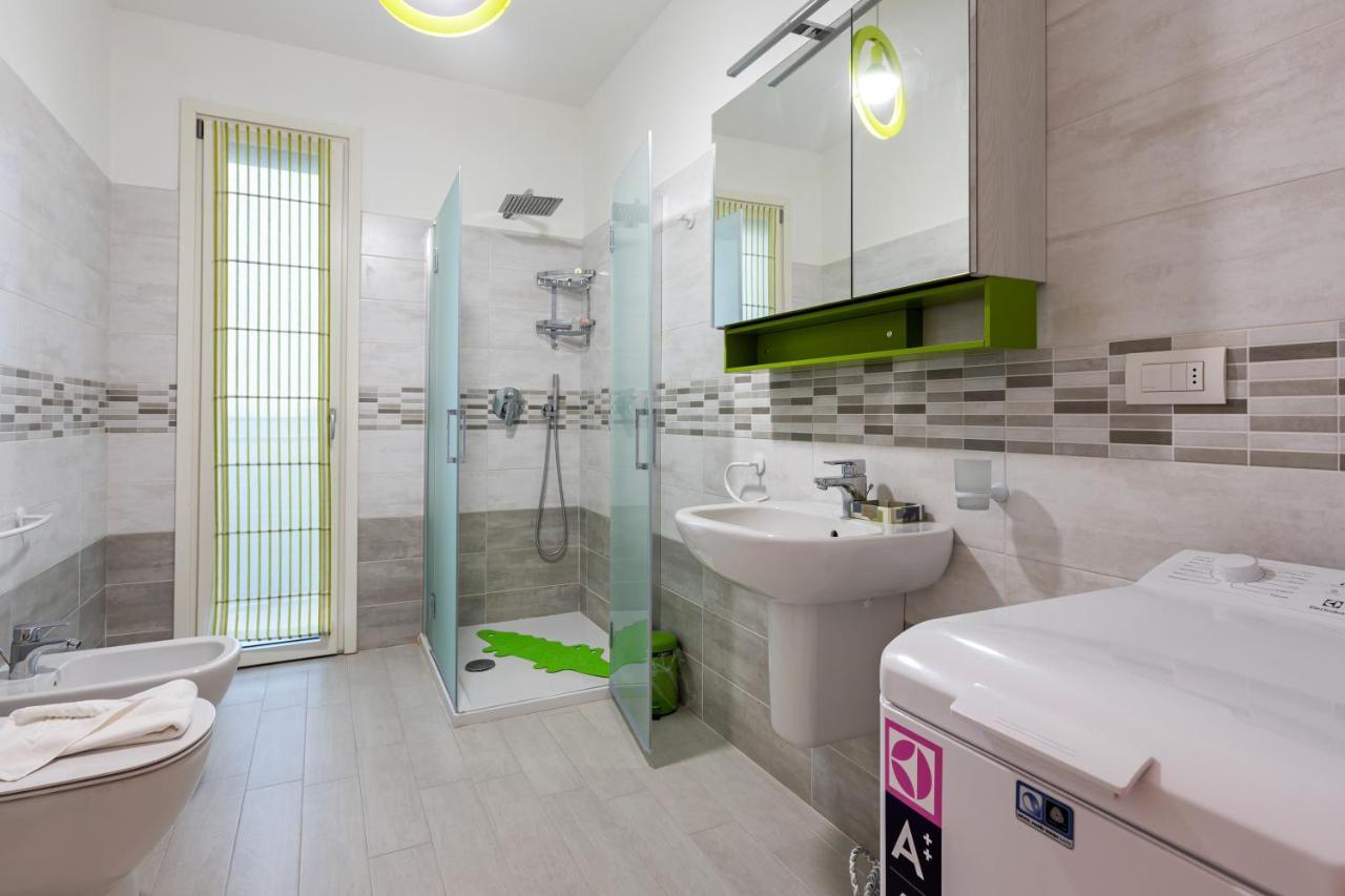 Fiera Milano Flat With Garage Apartment Exterior photo